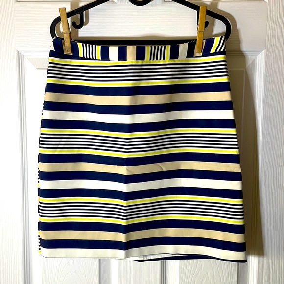 Fitted skirt from Jacob - Picture 1 of 3